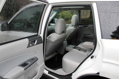 2012 Subaru Forester 2.5X Premium   - Photo 15 - Shoreline, WA 98133
