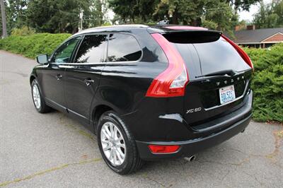 2010 Volvo XC60 T6   - Photo 4 - Shoreline, WA 98133