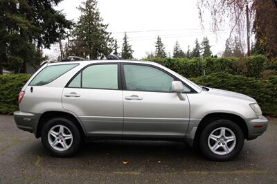 1999 Lexus RX 300   - Photo 12 - Shoreline, WA 98133