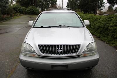 1999 Lexus RX 300   - Photo 10 - Shoreline, WA 98133