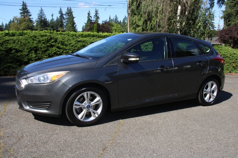 Gray 2018 Ford Focus Hatchback Front-Wheel Drive Automatic