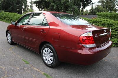 2005 Toyota Camry LE   - Photo 4 - Shoreline, WA 98133