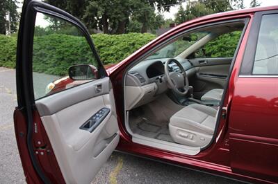 2005 Toyota Camry LE   - Photo 5 - Shoreline, WA 98133