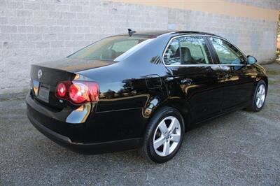 2009 Volkswagen Jetta SE PZEV   - Photo 3 - Shoreline, WA 98133