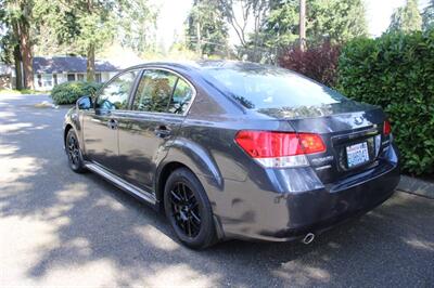 2011 Subaru Legacy 2.5i Premium   - Photo 4 - Shoreline, WA 98133