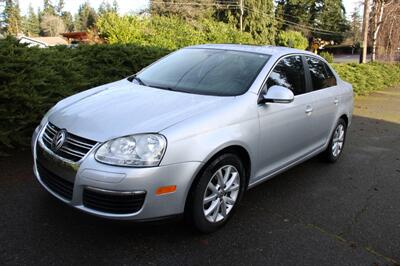 2010 Volkswagen Jetta SEL PZEV   - Photo 1 - Shoreline, WA 98133