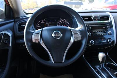 2013 Nissan Altima 2.5 S   - Photo 17 - Shoreline, WA 98133