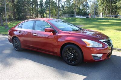 2013 Nissan Altima 2.5 S   - Photo 2 - Shoreline, WA 98133