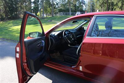 2013 Nissan Altima 2.5 S   - Photo 5 - Shoreline, WA 98133