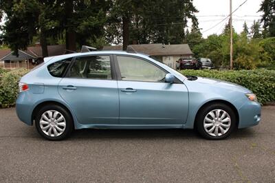 2011 Subaru Impreza 2.5i   - Photo 11 - Shoreline, WA 98133