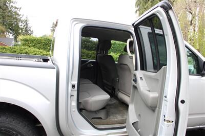 2005 Nissan Frontier SE   - Photo 6 - Shoreline, WA 98133