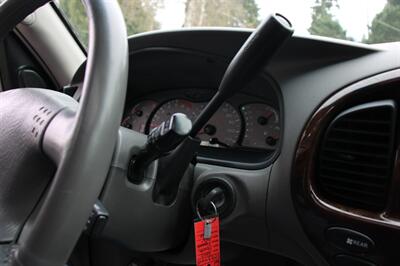 2002 Toyota Sequoia SR5 1-owner   - Photo 8 - Shoreline, WA 98133
