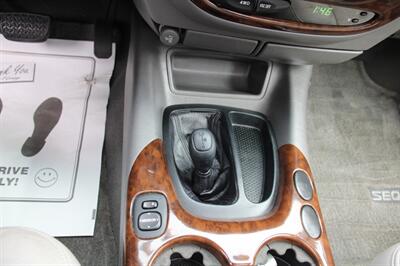 2002 Toyota Sequoia SR5 1-owner   - Photo 9 - Shoreline, WA 98133