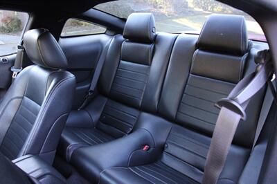 2011 Ford Mustang V6 Premium   - Photo 6 - Shoreline, WA 98133
