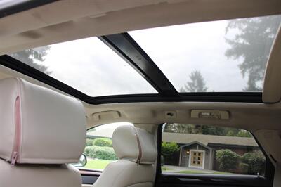 2010 Cadillac SRX Performance Collection   - Photo 9 - Shoreline, WA 98133