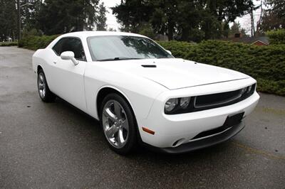 2013 Dodge Challenger SXT   - Photo 2 - Shoreline, WA 98133