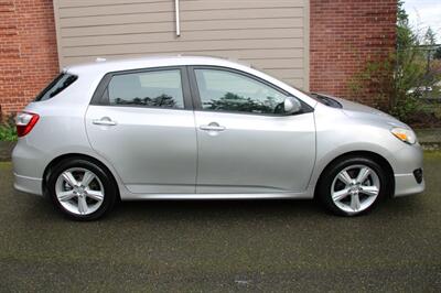 2010 Toyota Matrix S   - Photo 11 - Shoreline, WA 98133