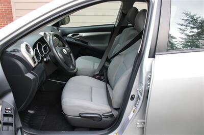 2010 Toyota Matrix S   - Photo 5 - Shoreline, WA 98133