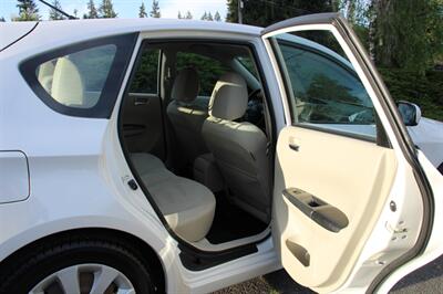 2011 Subaru Impreza 2.5i one owner - Photo 6 - Shoreline, WA 98133