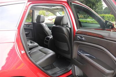 2013 Cadillac SRX Performance Collection   - Photo 6 - Shoreline, WA 98133