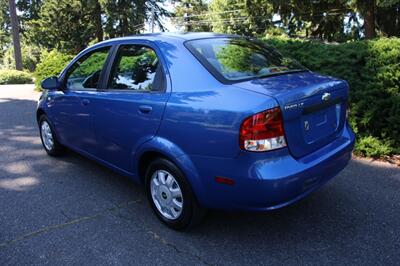 2005 Chevrolet Aveo LS   - Photo 4 - Shoreline, WA 98133