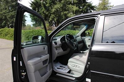 2010 Honda Pilot EX-L w/DVD 118K   - Photo 5 - Shoreline, WA 98133