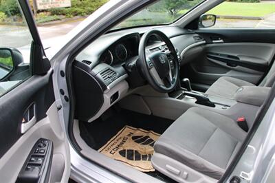 2012 Honda Accord LX-P   - Photo 5 - Shoreline, WA 98133