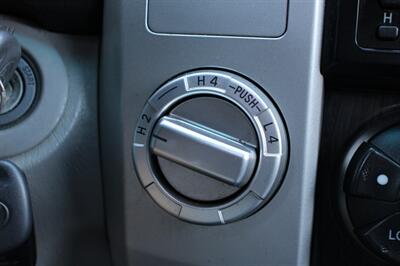 2009 Toyota 4Runner Limited 1-owner   - Photo 9 - Shoreline, WA 98133