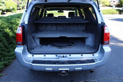 2009 Toyota 4Runner Limited 1-owner   - Photo 17 - Shoreline, WA 98133