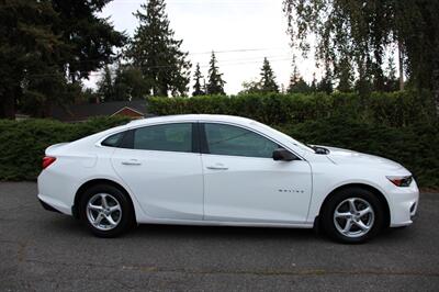 2016 Chevrolet Malibu LS   - Photo 12 - Shoreline, WA 98133