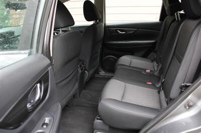 2017 Nissan Rogue S   - Photo 16 - Shoreline, WA 98133
