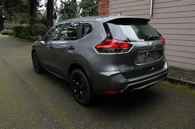 2017 Nissan Rogue S   - Photo 4 - Shoreline, WA 98133