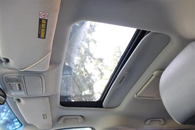 2006 Honda Odyssey Touring   - Photo 9 - Shoreline, WA 98133