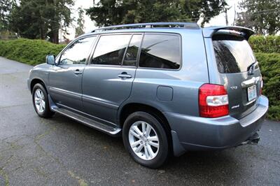 2006 Toyota Highlander Hybrid Limited   - Photo 4 - Shoreline, WA 98133