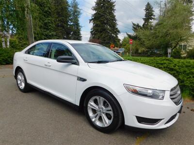 2018 Ford Taurus SE   - Photo 2 - Shoreline, WA 98133