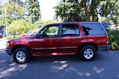 1997 Ford Explorer XLT   - Photo 12 - Shoreline, WA 98133