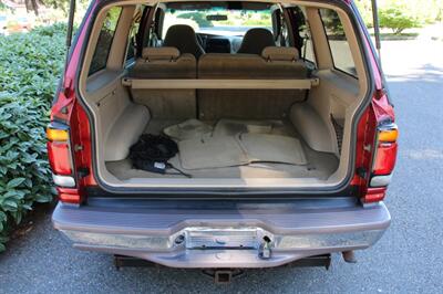 1997 Ford Explorer XLT   - Photo 15 - Shoreline, WA 98133
