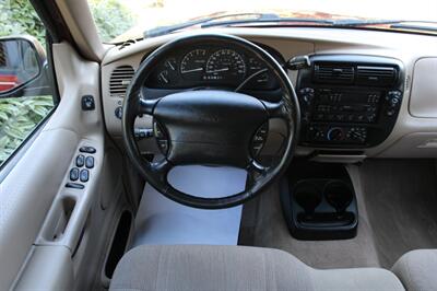 1997 Ford Explorer XLT   - Photo 16 - Shoreline, WA 98133