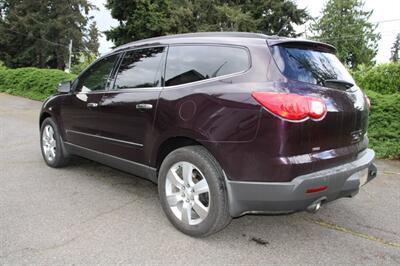 2010 Chevrolet Traverse LTZ   - Photo 4 - Shoreline, WA 98133