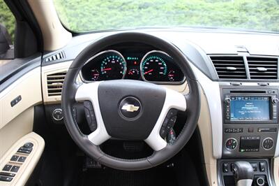 2010 Chevrolet Traverse LTZ   - Photo 21 - Shoreline, WA 98133