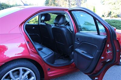 2010 Ford Fusion SEL   - Photo 6 - Shoreline, WA 98133