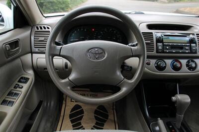 2003 Toyota Camry LE   - Photo 16 - Shoreline, WA 98133