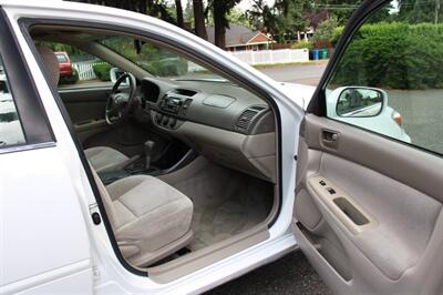 2003 Toyota Camry LE   - Photo 13 - Shoreline, WA 98133