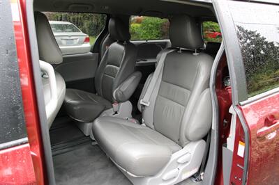 2015 Toyota Sienna LE 7-Passenger   - Photo 15 - Shoreline, WA 98133