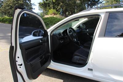2014 Volkswagen Jetta SportWagen TDI   - Photo 5 - Shoreline, WA 98133
