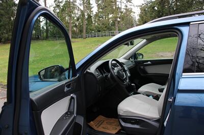 2020 Volkswagen Tiguan SE 4Motion   - Photo 5 - Shoreline, WA 98133