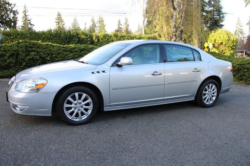 2010 Buick Lucerne CXL   - Photo 1 - Shoreline, WA 98133