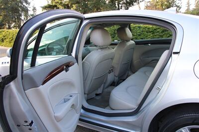 2010 Buick Lucerne CXL - Photo 14 - Shoreline, WA 98133