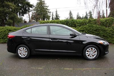 2017 Hyundai Elantra SE   - Photo 11 - Shoreline, WA 98133