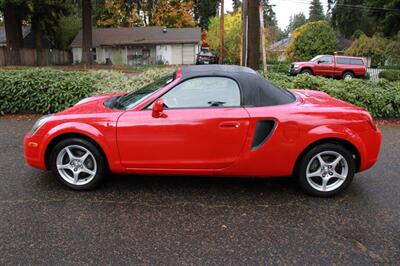 2001 Toyota MR2 Spyder   - Photo 14 - Shoreline, WA 98133